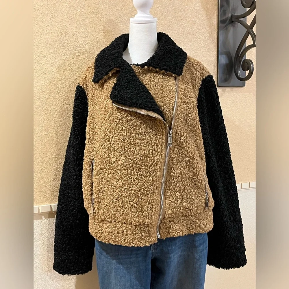 Nine West Sherpa bomber jacket in tan & black w/ asymmetrical zipper. XL - Picture 4 of 13
